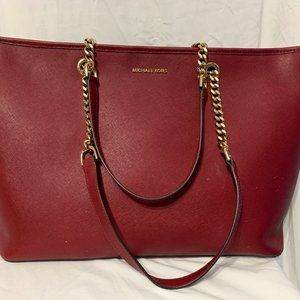 MICHAEL KORS Jet Set Travel Large CherryLeather Top Zip Multifunctional Tote Bag